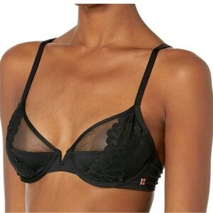 NWT SAVAGExFENTY NOT SORRY HALF-CUP PLUNGE BRA WITH LACE black size 34B